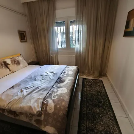 Virginia 塞萨洛尼基