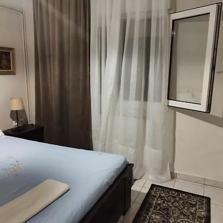 アパート Virginia